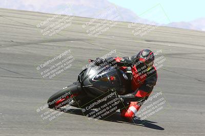 media/May-14-2022-SoCal Trackdays (Sat) [[7b6169074d]]/Bowl (1120am)/